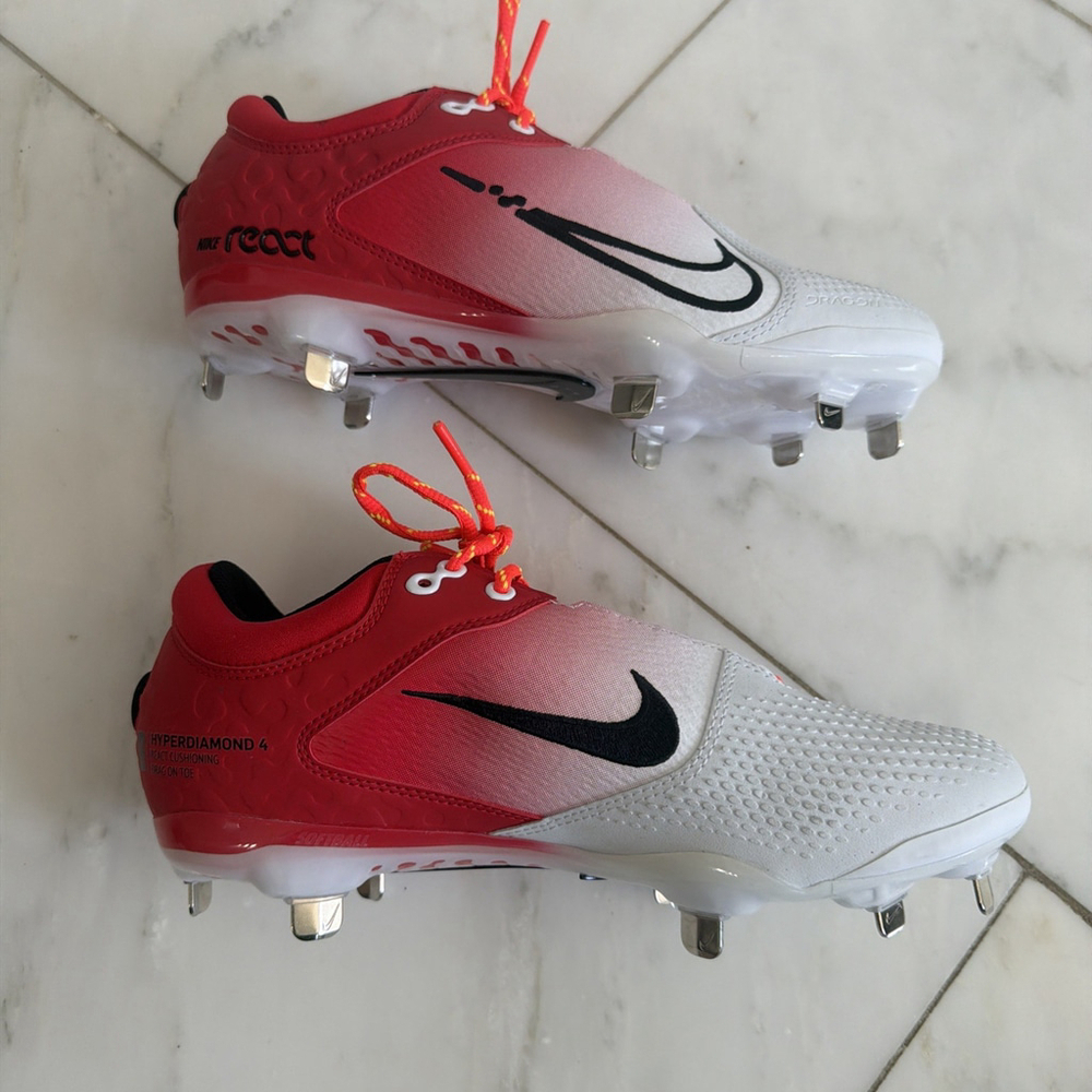 Nike React Hyperdiamond 4 Renew Softball Cleats Women’s 8 CZ5917-600 New W/O Box - Picture 3 of 10